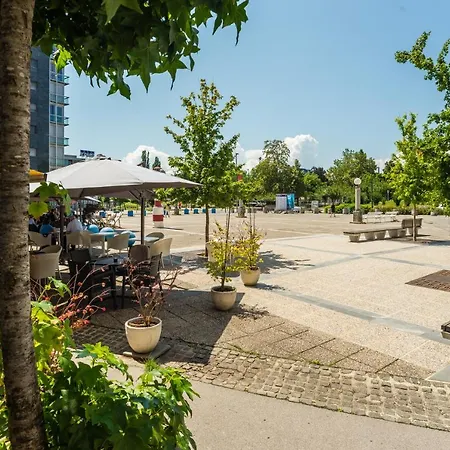 Npoznam אכסניה